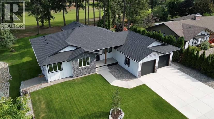 2520 Golf View Crescent, Blind Bay