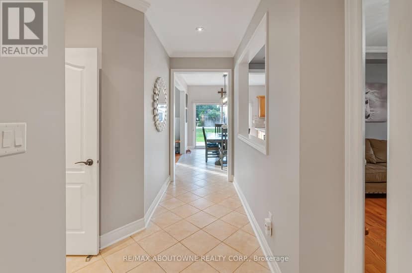 817 Brass Winds Place — photo 9 of 39