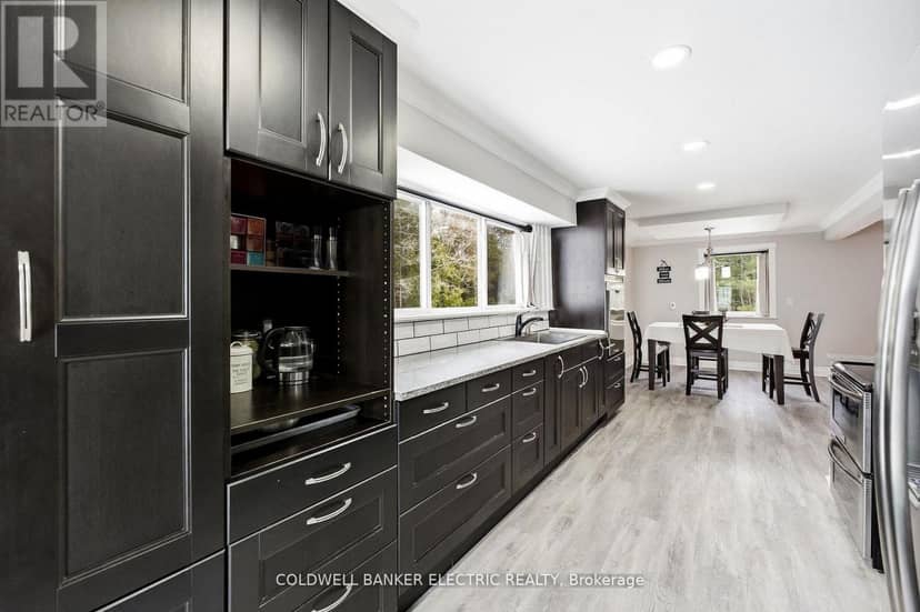 5078 Oak Hills Road — photo 7 of 40