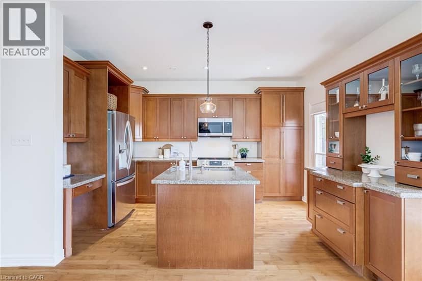 67 NEWCOMBE Road — photo 14 of 40