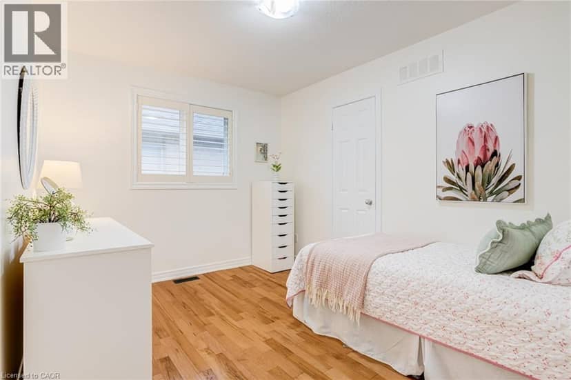 67 NEWCOMBE Road — photo 35 of 40