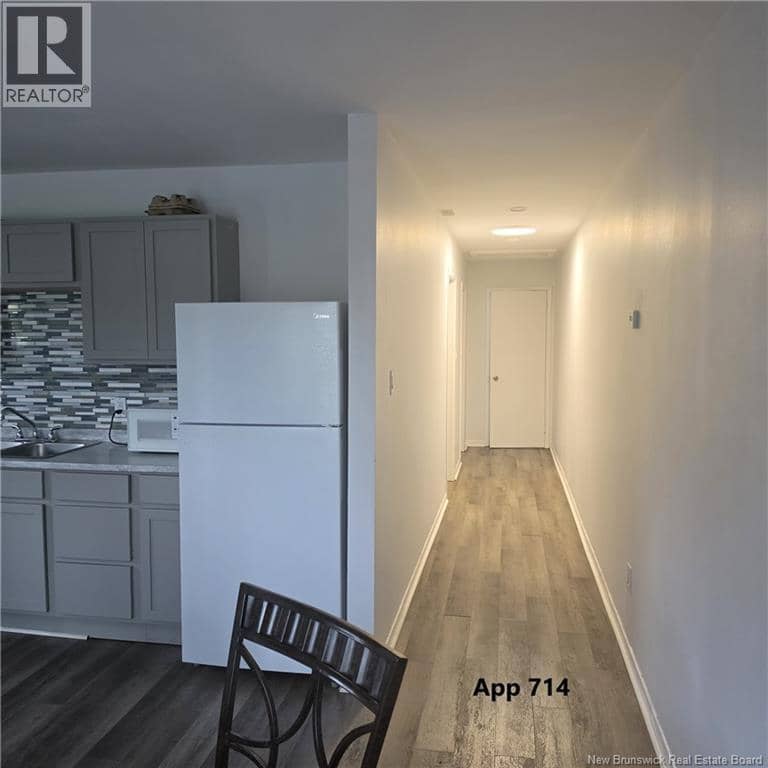710-716 College Street, Bathurst, photo 3