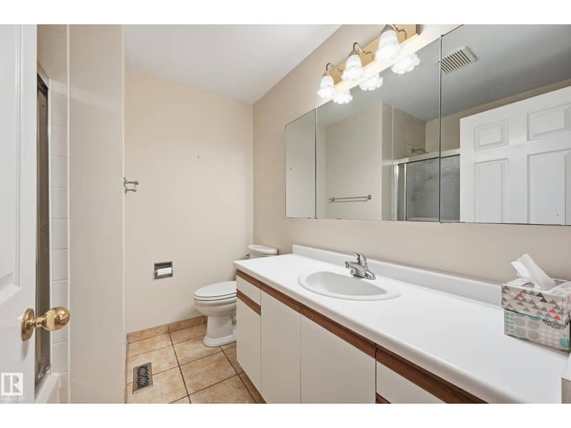 11102 11A AV NW — photo 21 of 40