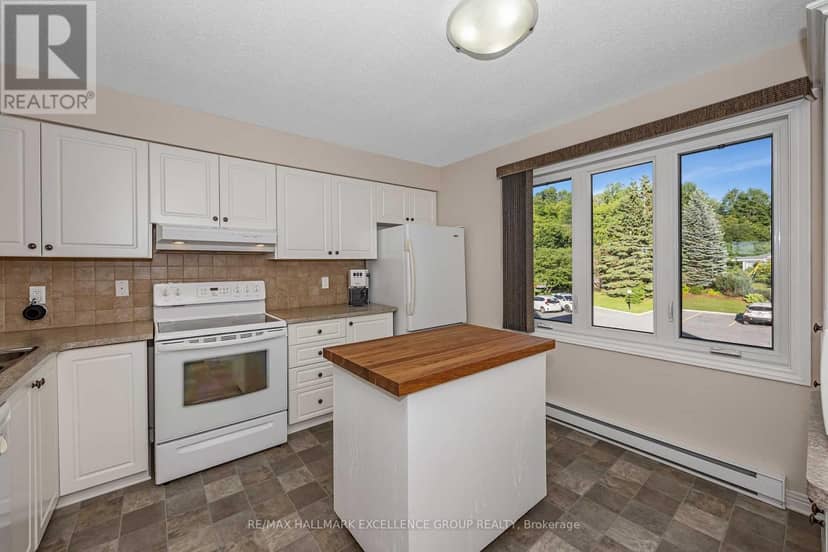 4A - 216 Edwards Street — photo 8 of 40