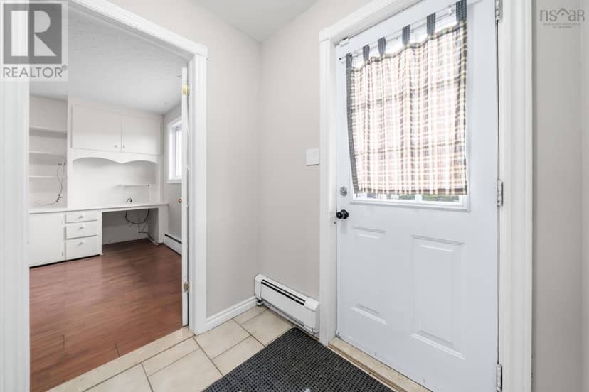 43 Lynn Drive — photo 30 of 40