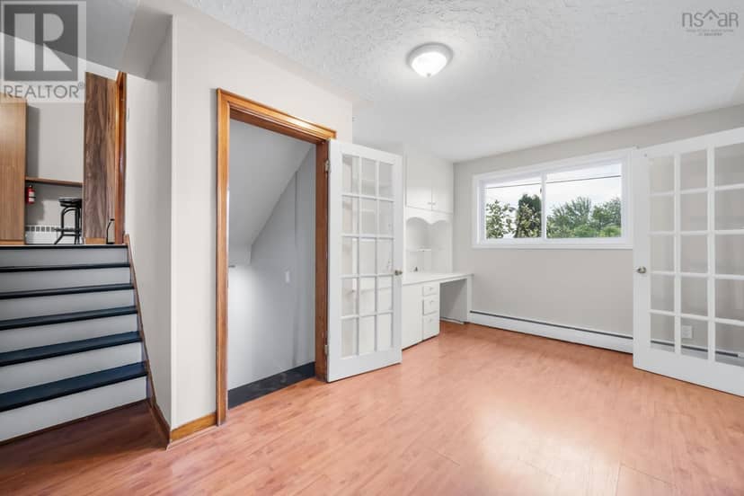 43 Lynn Drive — photo 25 of 40