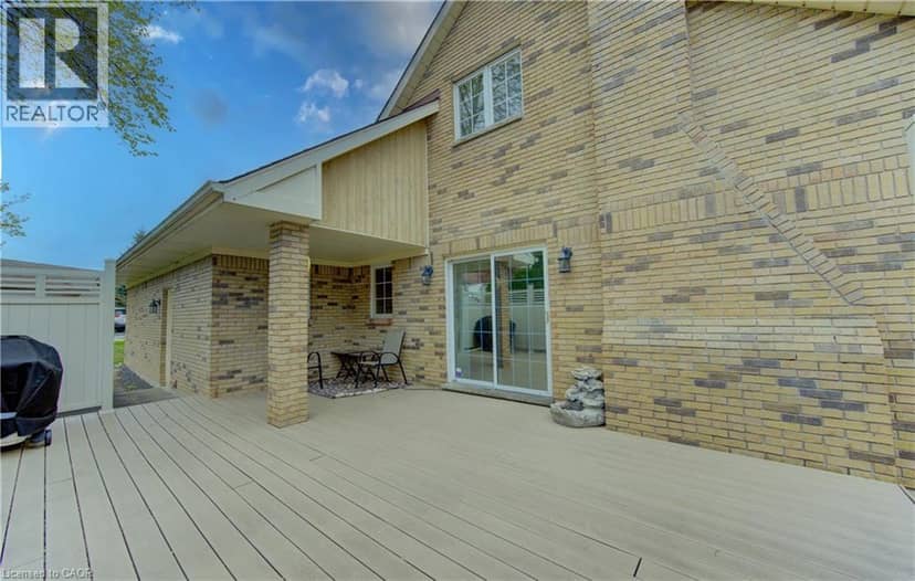 298 ROXTON Drive — photo 29 of 35