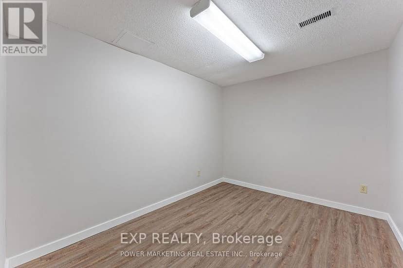 5722 Kemplane Court — photo 34 of 40