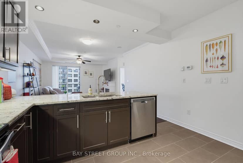 2202 - 330 Ridout Street N — photo 17 of 40