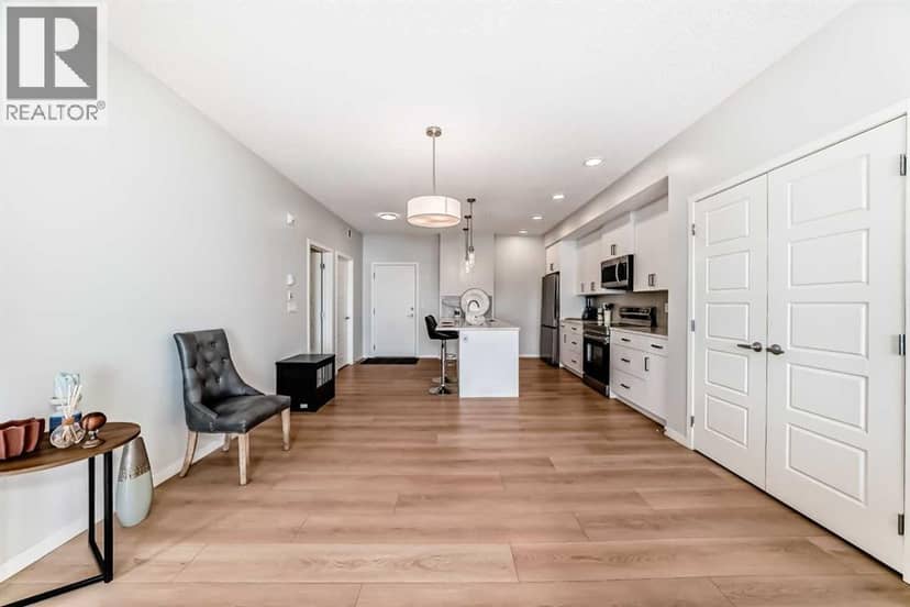 4414, 550 Belmont Street SW — photo 17 of 38