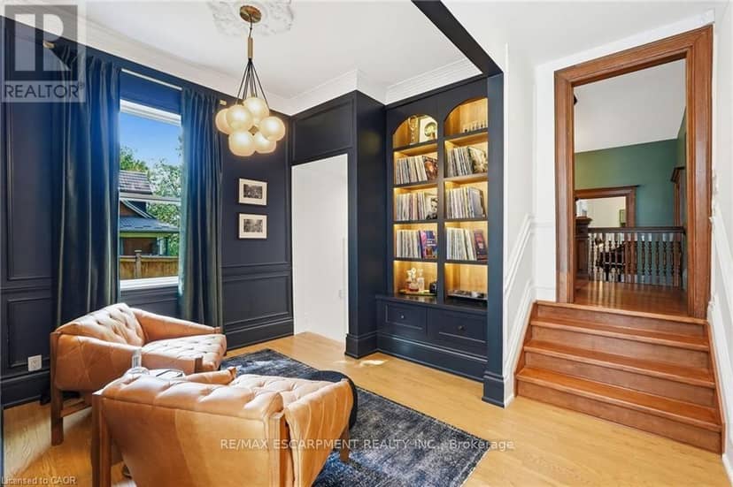 2 Freeman Place — photo 14 of 35