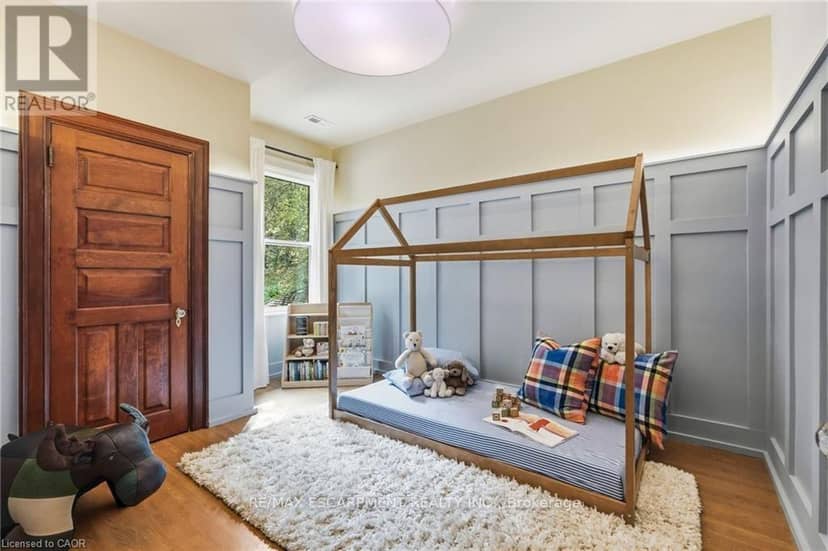2 Freeman Place — photo 20 of 35