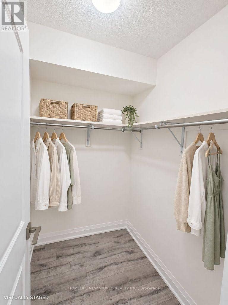 1111 - 1070 Sheppard Avenue W — photo 9 of 10