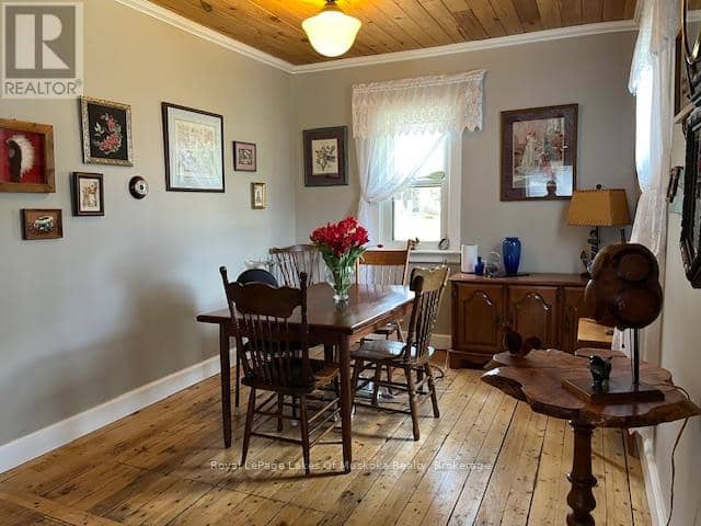 319 Ontario Street — photo 14 of 21