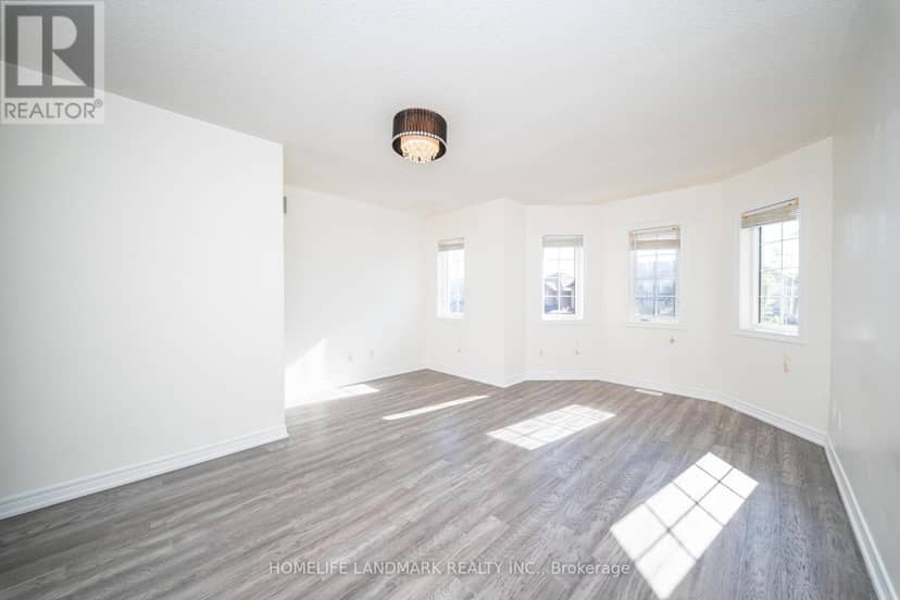 33 Titan Drive — photo 24 of 38