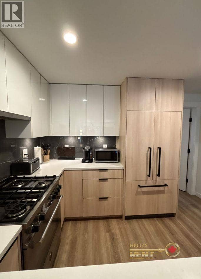 6 237 RIDGEWAY AVENUE, North Vancouver, photo 2