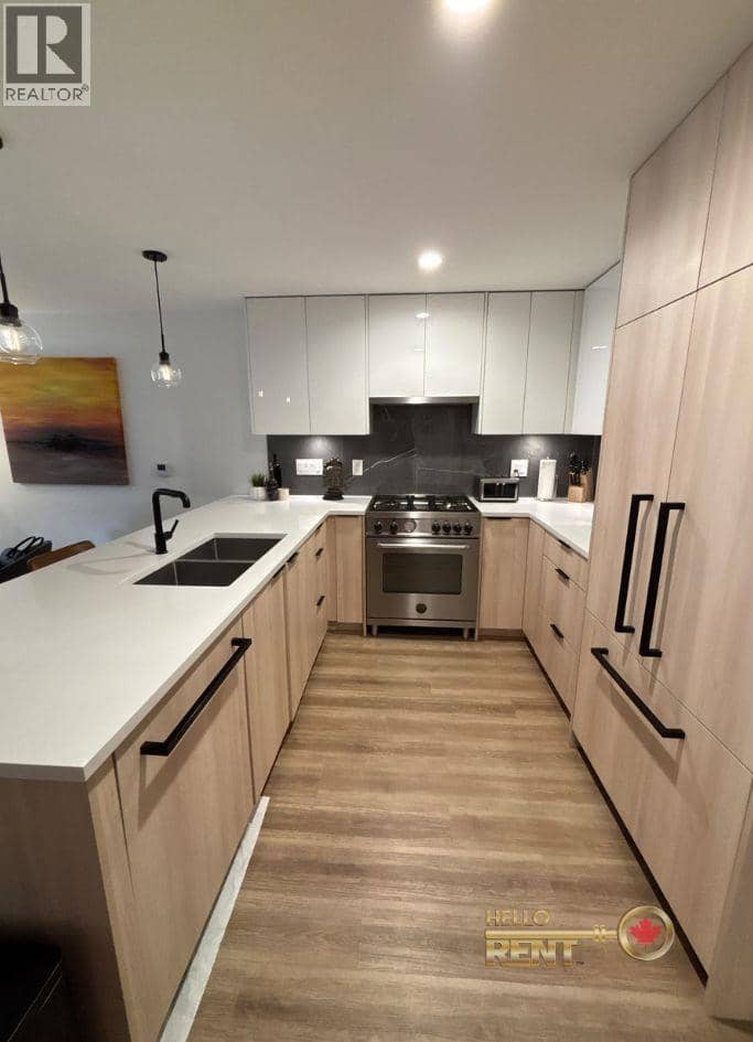 6 237 RIDGEWAY AVENUE, North Vancouver, photo 3