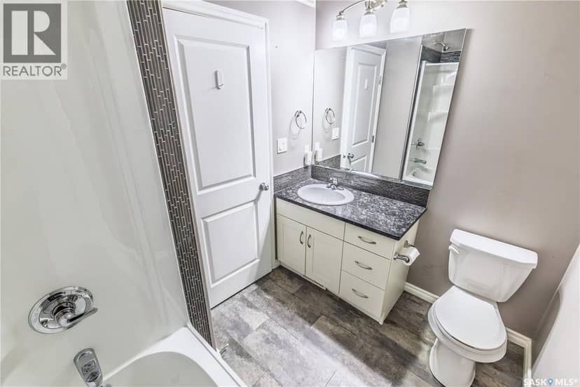 508 940 Bradley STREET — photo 35 of 40