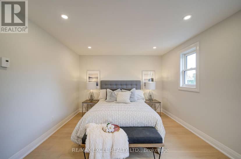 1171 Attersley Drive — photo 23 of 40