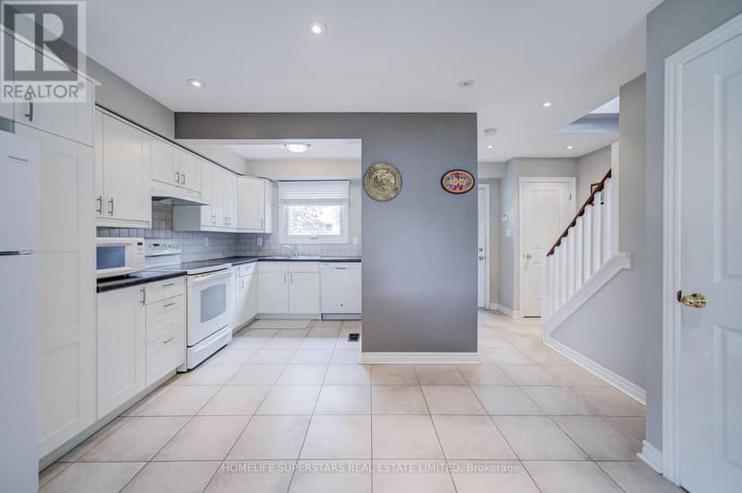 50 Hoskins Square — photo 27 of 39