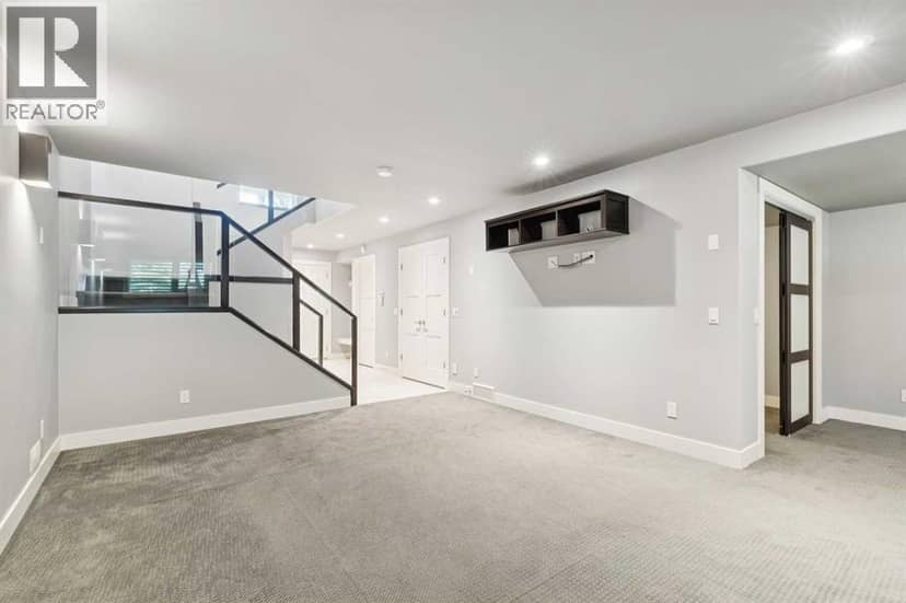1711 27 Street SW — photo 34 of 40