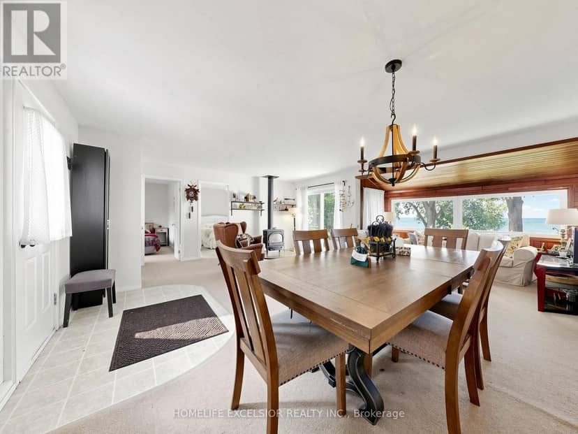 2156 Lakeshore Drive — photo 16 of 40