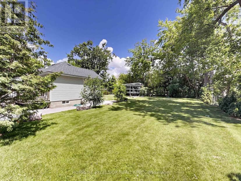2156 Lakeshore Drive — photo 31 of 40