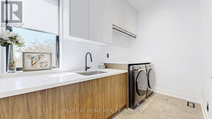 845 Seventh Street — photo 10 of 16