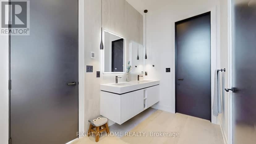 845 Seventh Street — photo 9 of 16