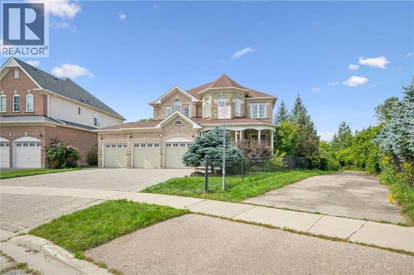 517 TOPPER WOODS Crescent — photo 3 of 40