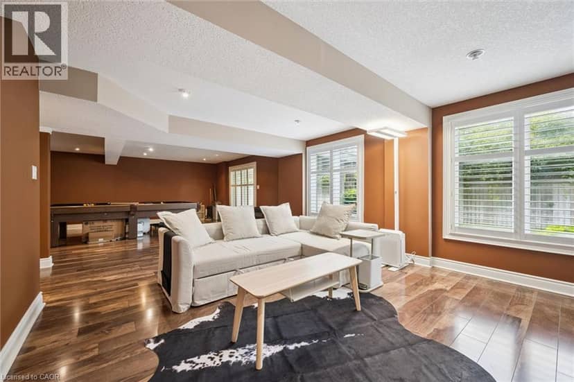 517 TOPPER WOODS Crescent — photo 36 of 40