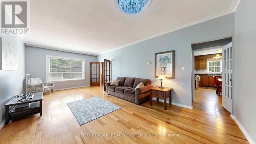 114 Rosemount Avenue — photo 3 of 31