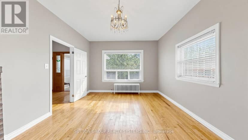 114 Rosemount Avenue — photo 5 of 31