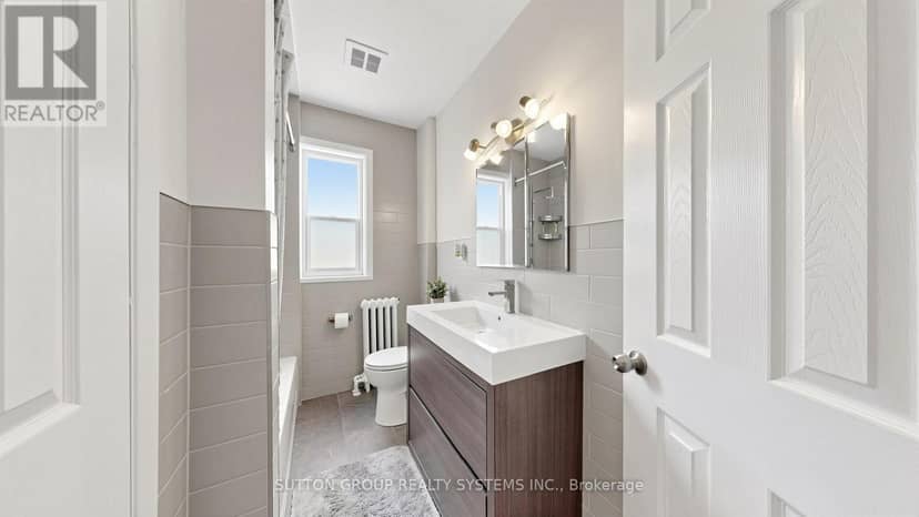 114 Rosemount Avenue — photo 8 of 31