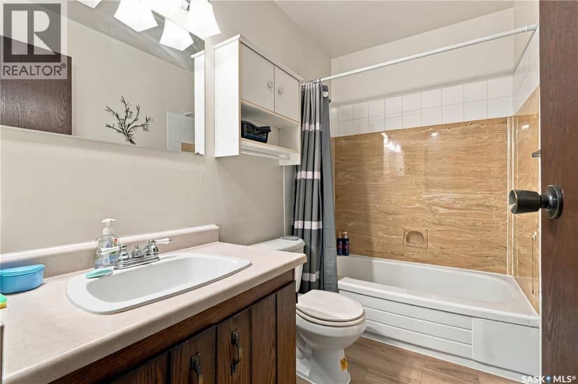 31 1128 McKercher DRIVE — photo 18 of 40
