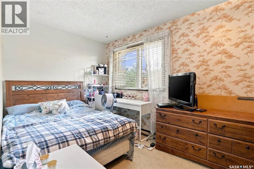 31 1128 McKercher DRIVE — photo 19 of 40