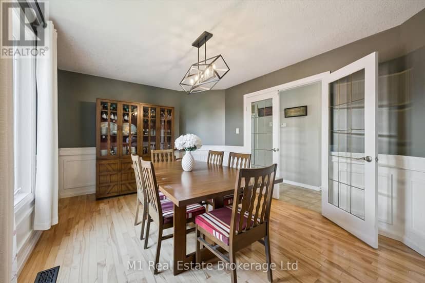 46 Paulstown Crescent — photo 19 of 40