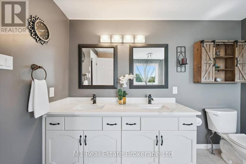 46 Paulstown Crescent — photo 26 of 40