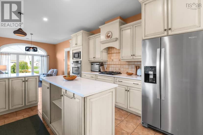 35 Deer Haven Drive — photo 12 of 40