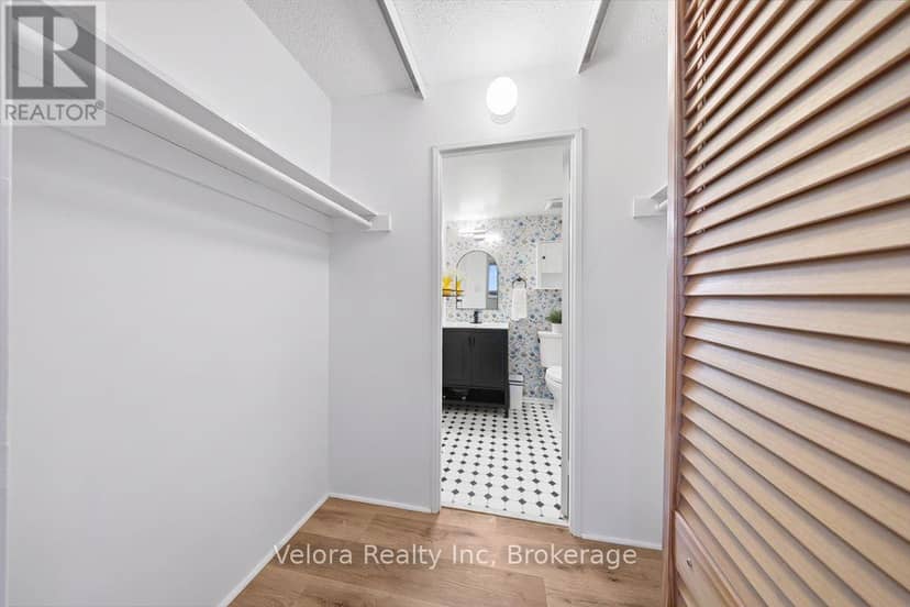 1909 - 2625 Regina Street — photo 27 of 40