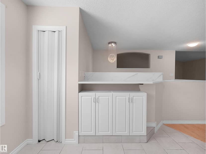 1855 Millwoods Road east NW — photo 14 of 37