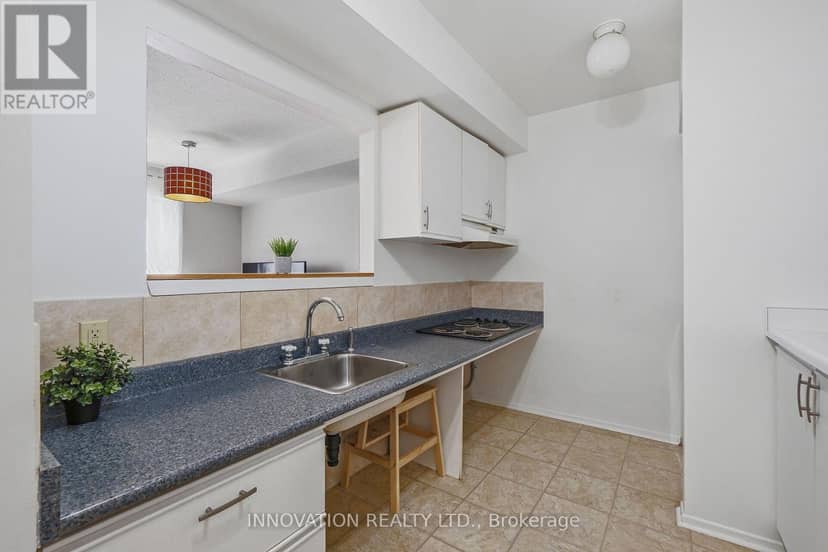 110 - 270 Lorry Greenberg Drive — photo 10 of 18