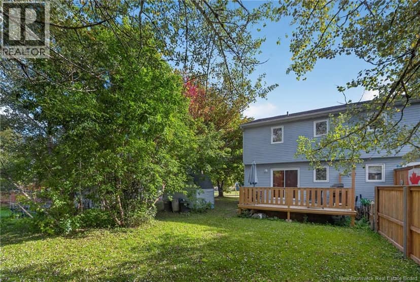 233 Kendra Street — photo 5 of 40