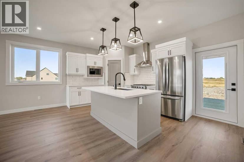 941 Willow Lane — photo 12 of 40