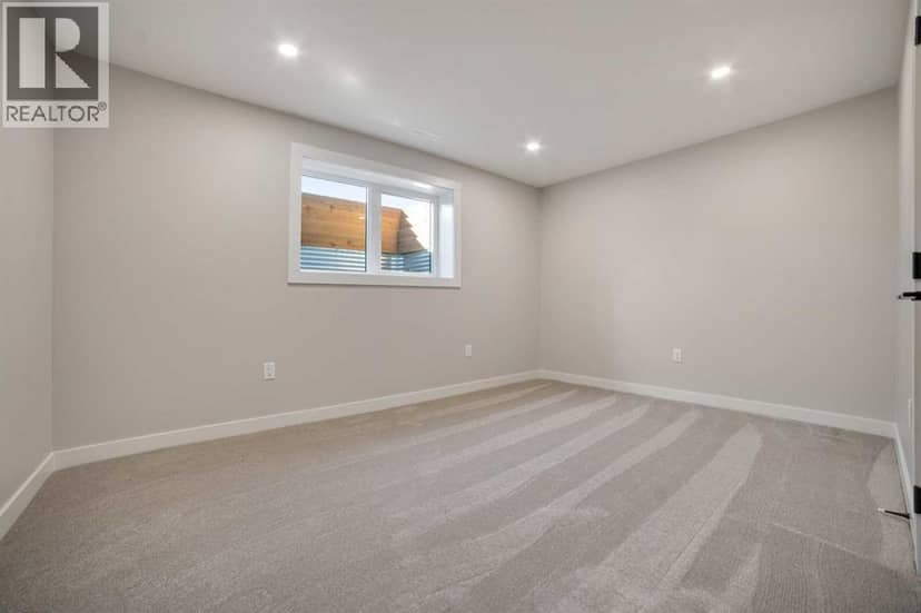 941 Willow Lane — photo 32 of 40