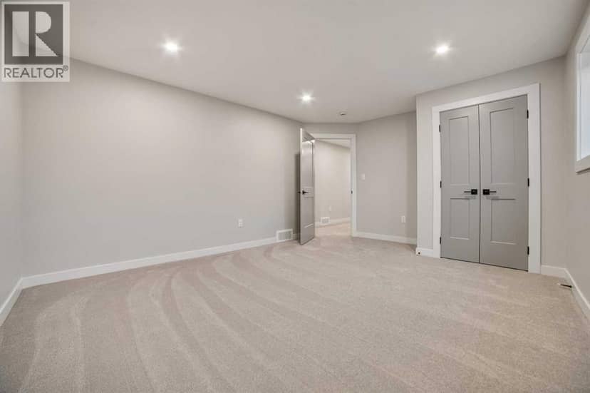 941 Willow Lane — photo 36 of 40