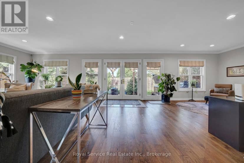 88 Simpson Avenue — photo 35 of 40
