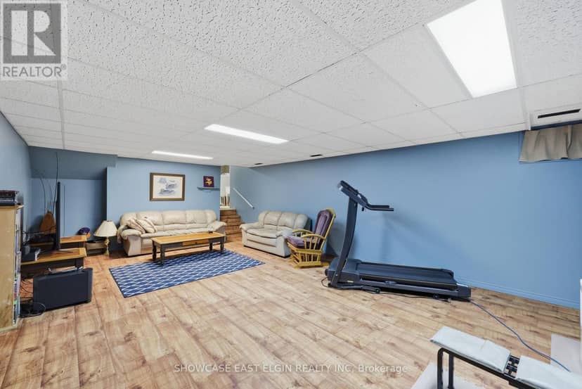 10 Moore Avenue — photo 25 of 40