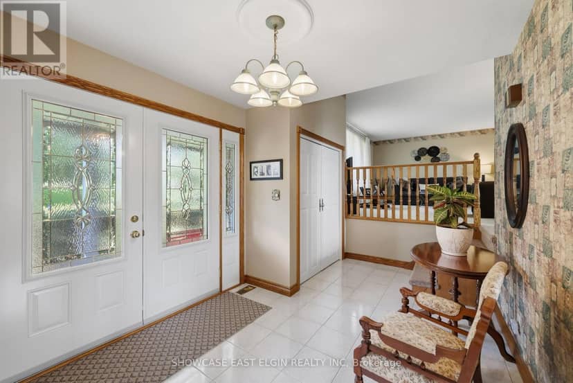 10 Moore Avenue, Aylmer, photo 3