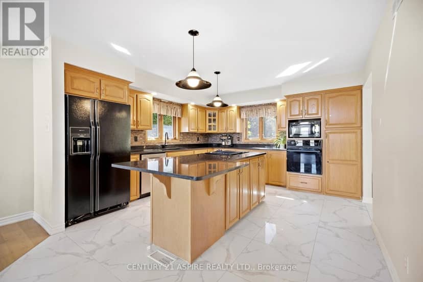 800 Forest Park Road — photo 14 of 40
